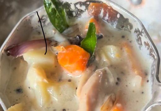 Kerala style chicken stew